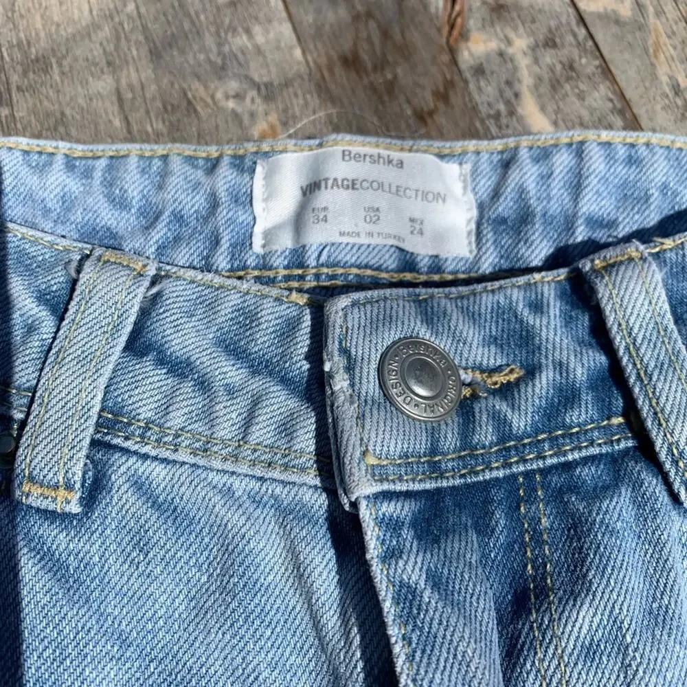 Bershka Vintage Distressed Denim Shorts Pink Faux Fur Size 2